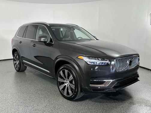 2025 Volvo XC90 Plug-In Hybrid T8 Plus 7-Seater