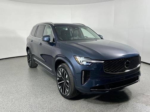 2025 Volvo XC90 Plug-In Hybrid T8 Ultra 7-Seater