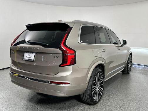 2026 Volvo XC90 B5 Core