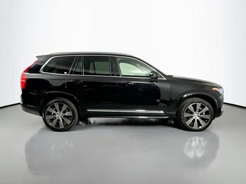 2023 Volvo XC90 Recharge Plug-In Hybrid T8 Plus 6 Passenger