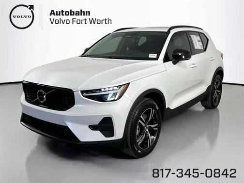 2026 Volvo XC40 B4 Core