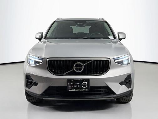 Silver 2024 Volvo XC40 B5 Plus Bright Theme