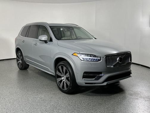 2025 Volvo XC90 Plug-In Hybrid T8 Plus 7-Seater