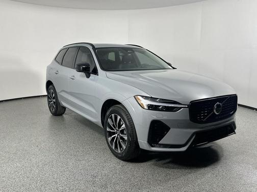2025 Volvo XC60 B5 Core
