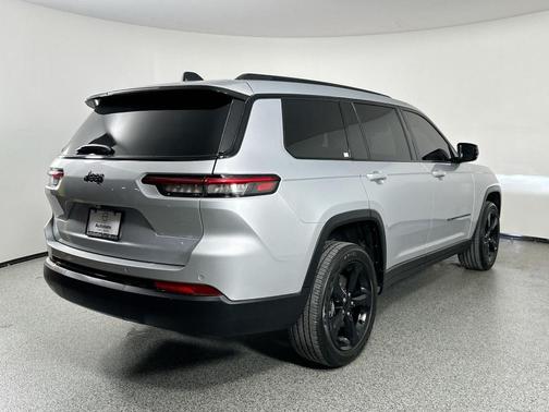 2024 Jeep Grand Cherokee L Laredo