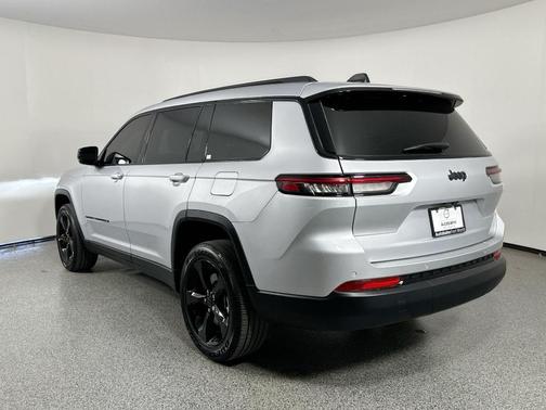 2024 Jeep Grand Cherokee L Laredo