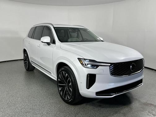 2026 Volvo XC90 B6 Ultra 7-Seater