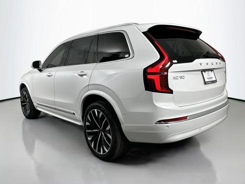 2026 Volvo XC90 B6 Ultra 7-Seater
