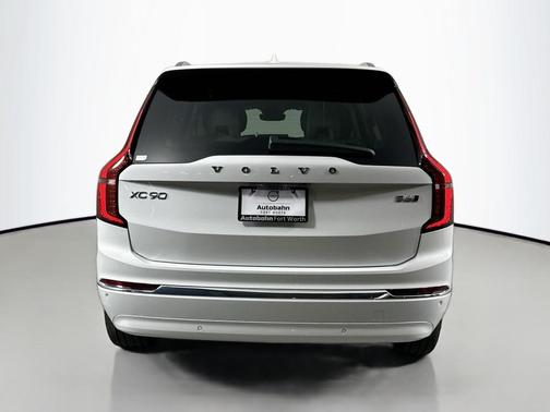 2026 Volvo XC90 B6 Ultra 7-Seater