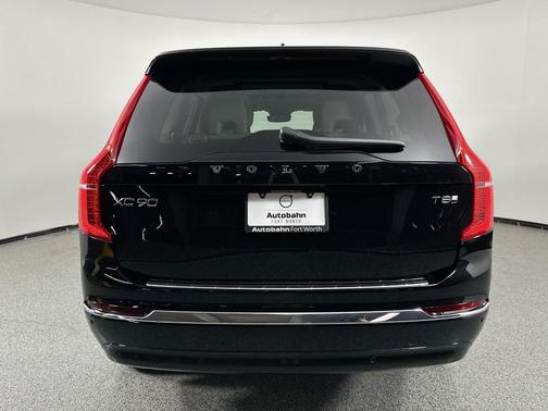 2025 Volvo XC90 Plug-In Hybrid T8 Ultra 7-Seater