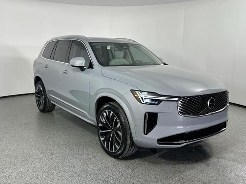 2025 Volvo XC90 Plug-In Hybrid T8 Ultra 7-Seater