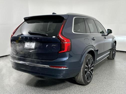 2025 Volvo XC90 B6 Ultra