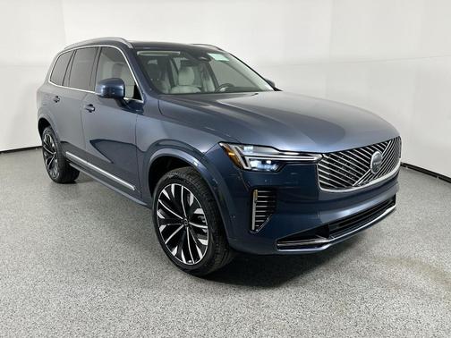 2026 Volvo XC90 B6 Ultra 7-Seater