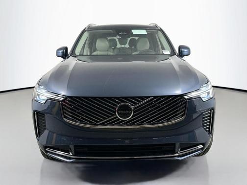 2026 Volvo XC90 B6 Ultra 7-Seater