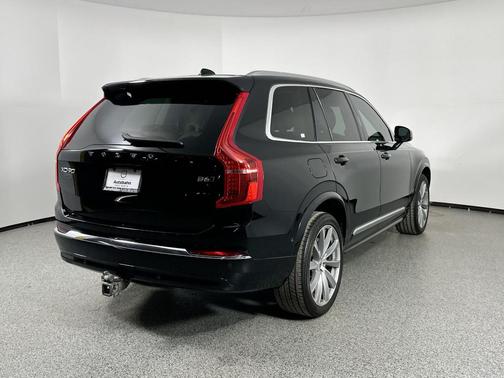 2023 Volvo XC90 B6 Ultimate 7-Seater