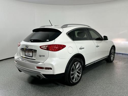 2017 INFINITI QX50 Base