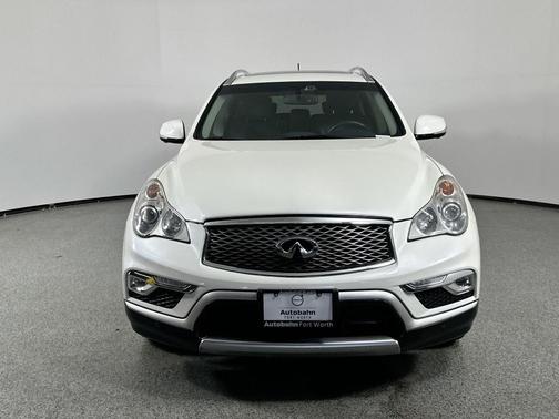 2017 INFINITI QX50 Base