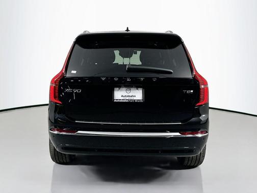 2025 Volvo XC90 Plug-In Hybrid T8 Ultra 7-Seater