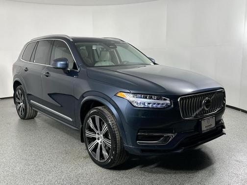 2025 Volvo XC90 Plug-In Hybrid T8 Ultra 7-Seater