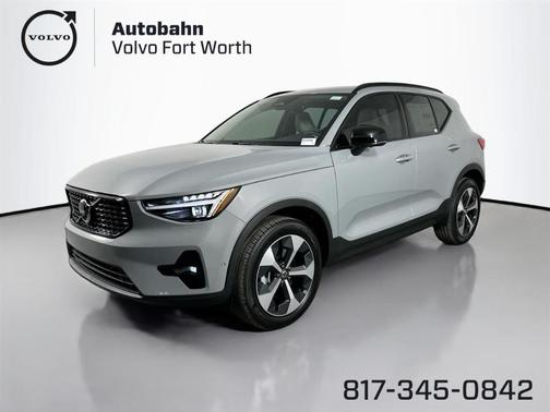 2026 Volvo XC40 B5 Plus