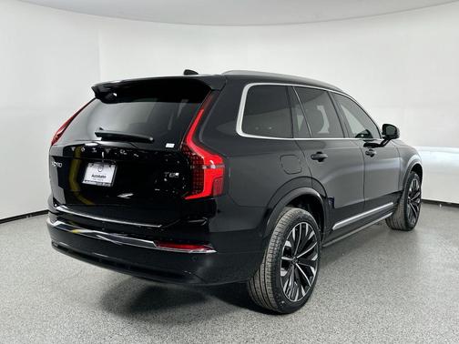 2025 Volvo XC90 Plug-In Hybrid T8 Ultra 6-Seater