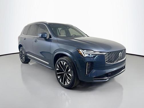 2026 Volvo XC90 B6 Plus 7-Seater