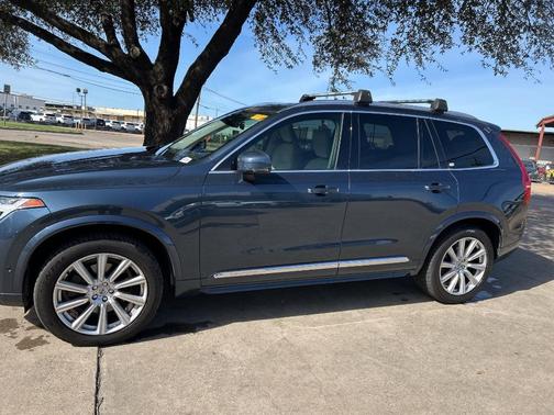 2018 Volvo XC90 T6 Inscription