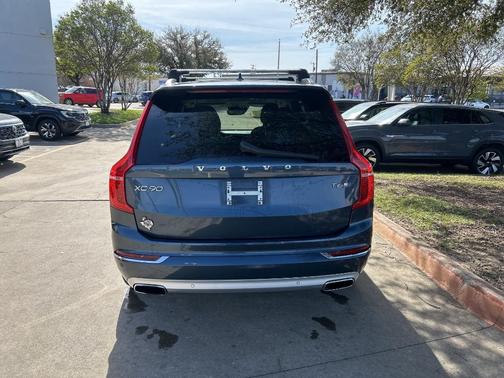 2018 Volvo XC90 T6 Inscription