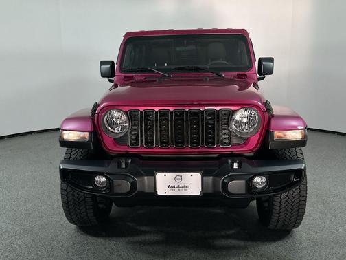 2024 Jeep Gladiator Nighthawk