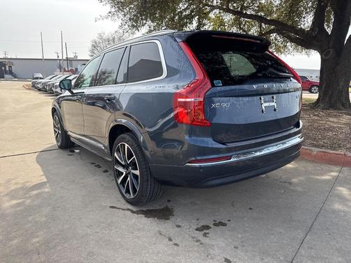 2024 Volvo XC90 B6 Plus Bright Theme 7-Seater