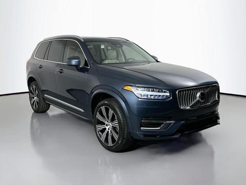 2025 Volvo XC90 Plug-In Hybrid T8 Ultra 7-Seater