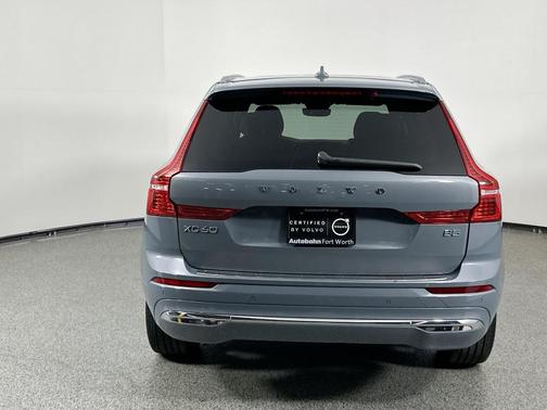 2022 Volvo XC60 B5 Inscription