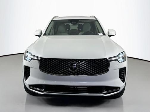 2026 Volvo XC90 B6 Ultra 7-Seater