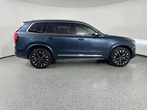 2026 Volvo XC90 B6 Ultra 7-Seater