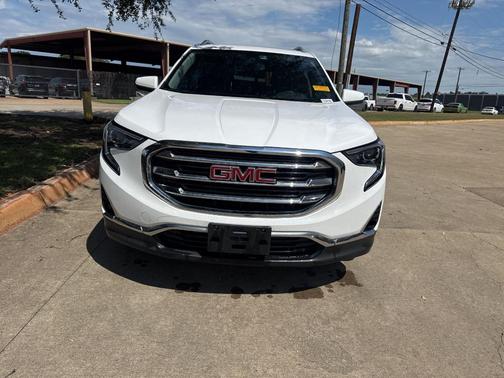 Summit White 2020 GMC Terrain SLT