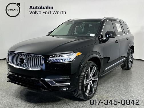 2025 Volvo XC90 B5 Plus