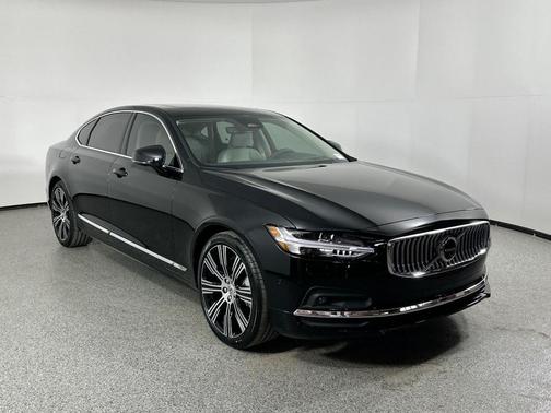 2025 Volvo S90 B6 Ultra
