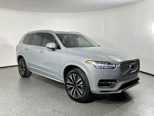 2025 Volvo XC90 Plug-In Hybrid T8 Plus 7-Seater