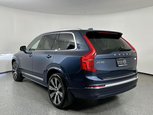 2023 Volvo XC90 Recharge Plug-In Hybrid T8 Plus Bright Theme 7 Passenger