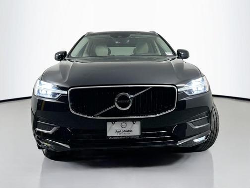 2021 Volvo XC60 T5 Momentum