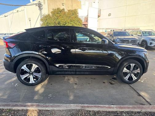 2023 Volvo C40 Recharge Pure Electric Twin Core