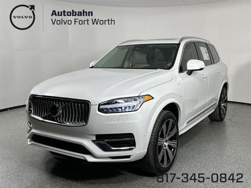2025 Volvo XC90 Plug-In Hybrid T8 Plus 7-Seater