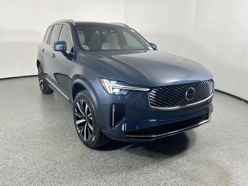2026 Volvo XC90 B5 Core