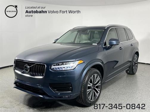 2022 Volvo XC90 T6 Momentum 7 Passenger