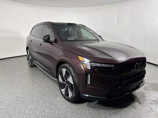 2025 Volvo EX90 Twin Motor Performance Ultra 6-Seater