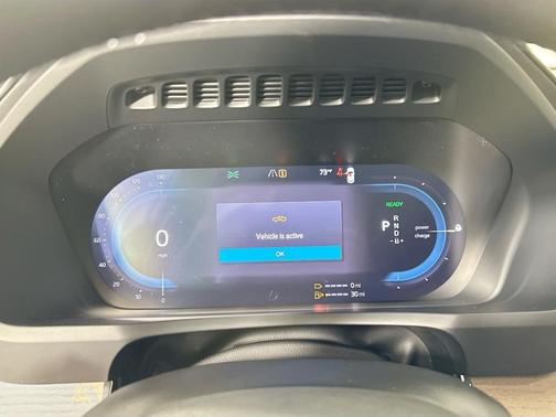 2025 Volvo XC90 Plug-In Hybrid T8 Plus 7-Seater