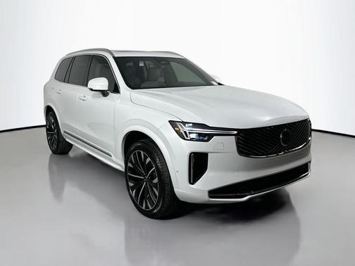 2025 Volvo XC90 Plug-In Hybrid T8 Plus 7-Seater