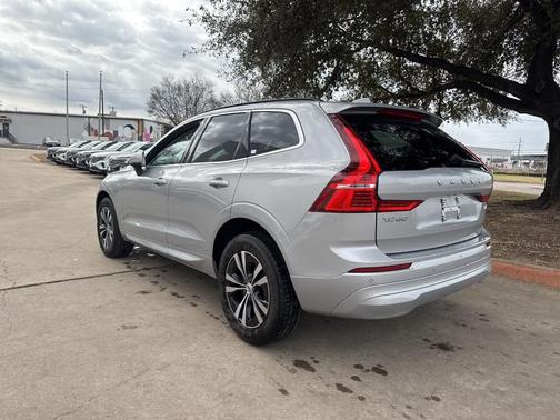 2023 Volvo XC60 B5 Core