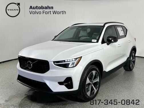 2026 Volvo XC40