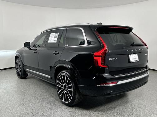 2026 Volvo XC90 B6 ULTRA